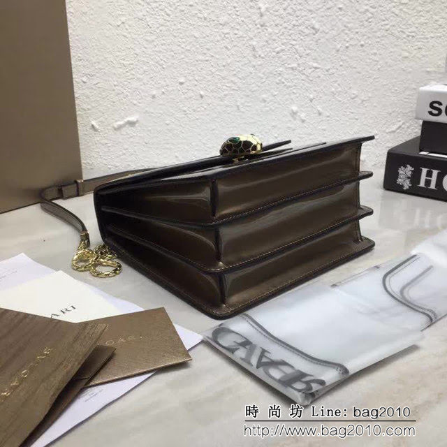 BVLGARI寶格麗 專櫃新款 蛇頭扣環 漆皮手提肩背斜挎包 可拆卸肩帶 38329 FYD1395